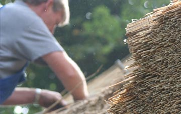 professional Castleton thatchers